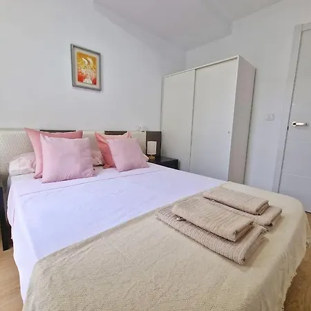 Encantador Duplex 6 A 1 Minuto De La Playa Apartament